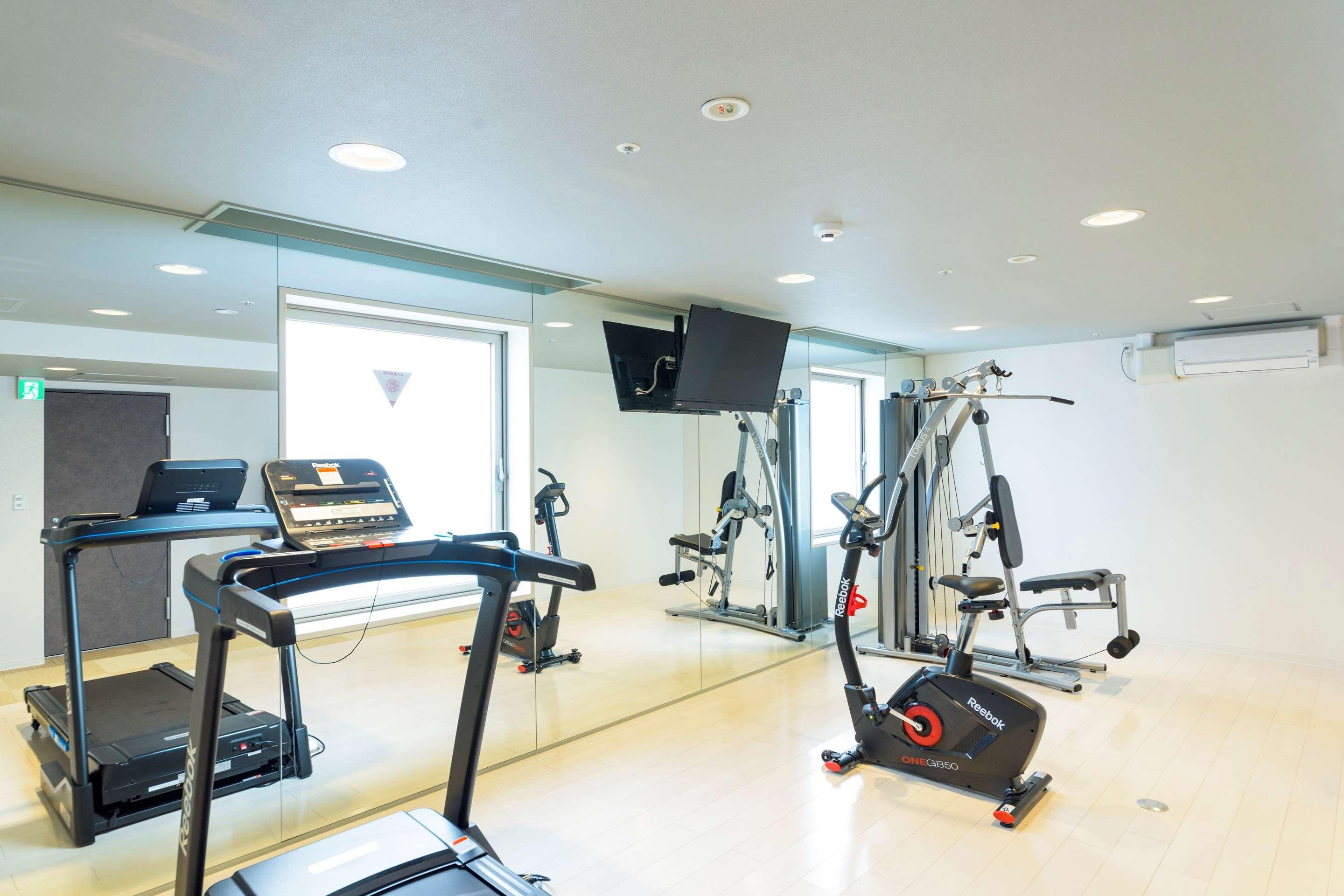 Surestay Plus Hotel By Best Western Shin-Osaka Buitenkant foto