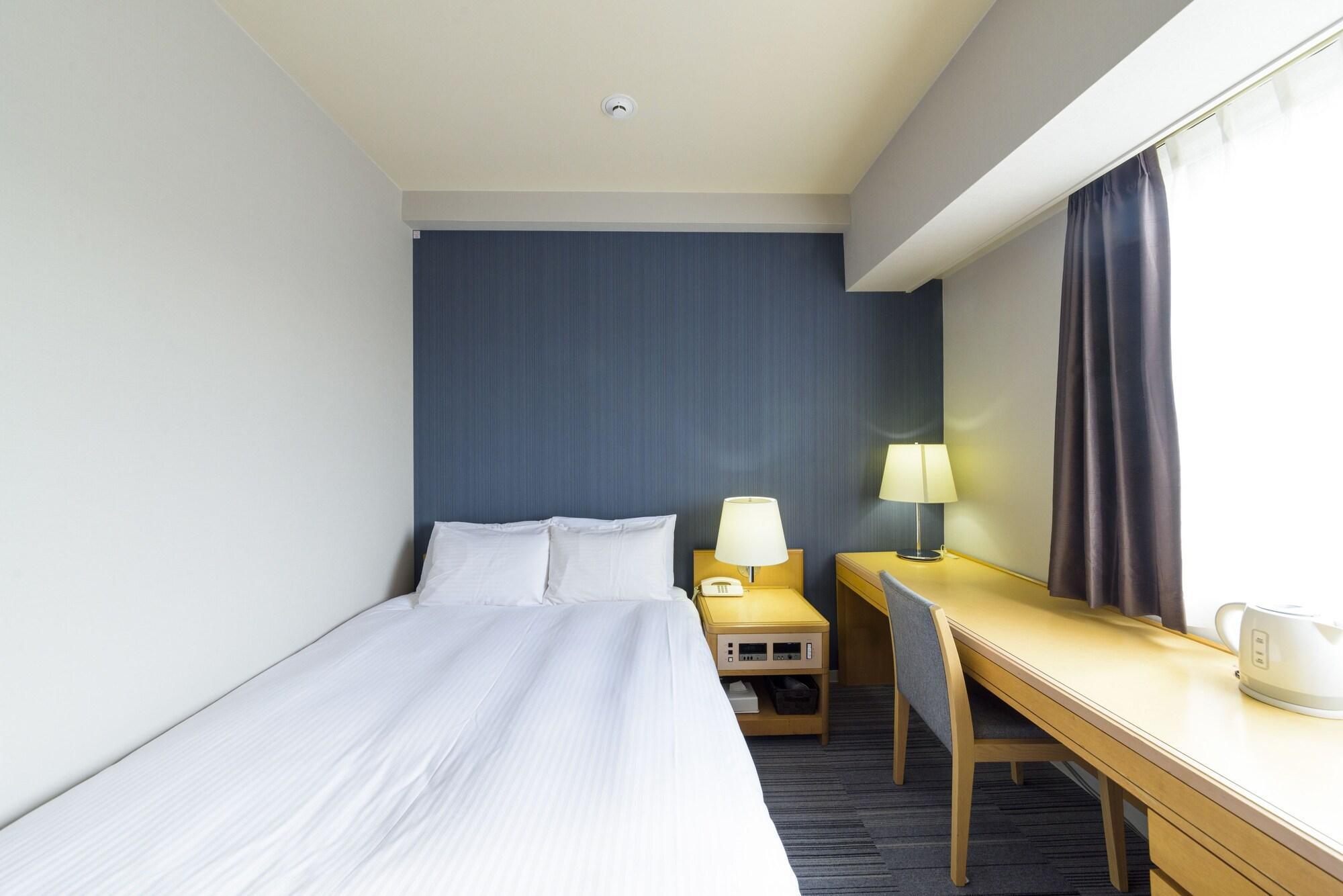 Surestay Plus Hotel By Best Western Shin-Osaka Buitenkant foto