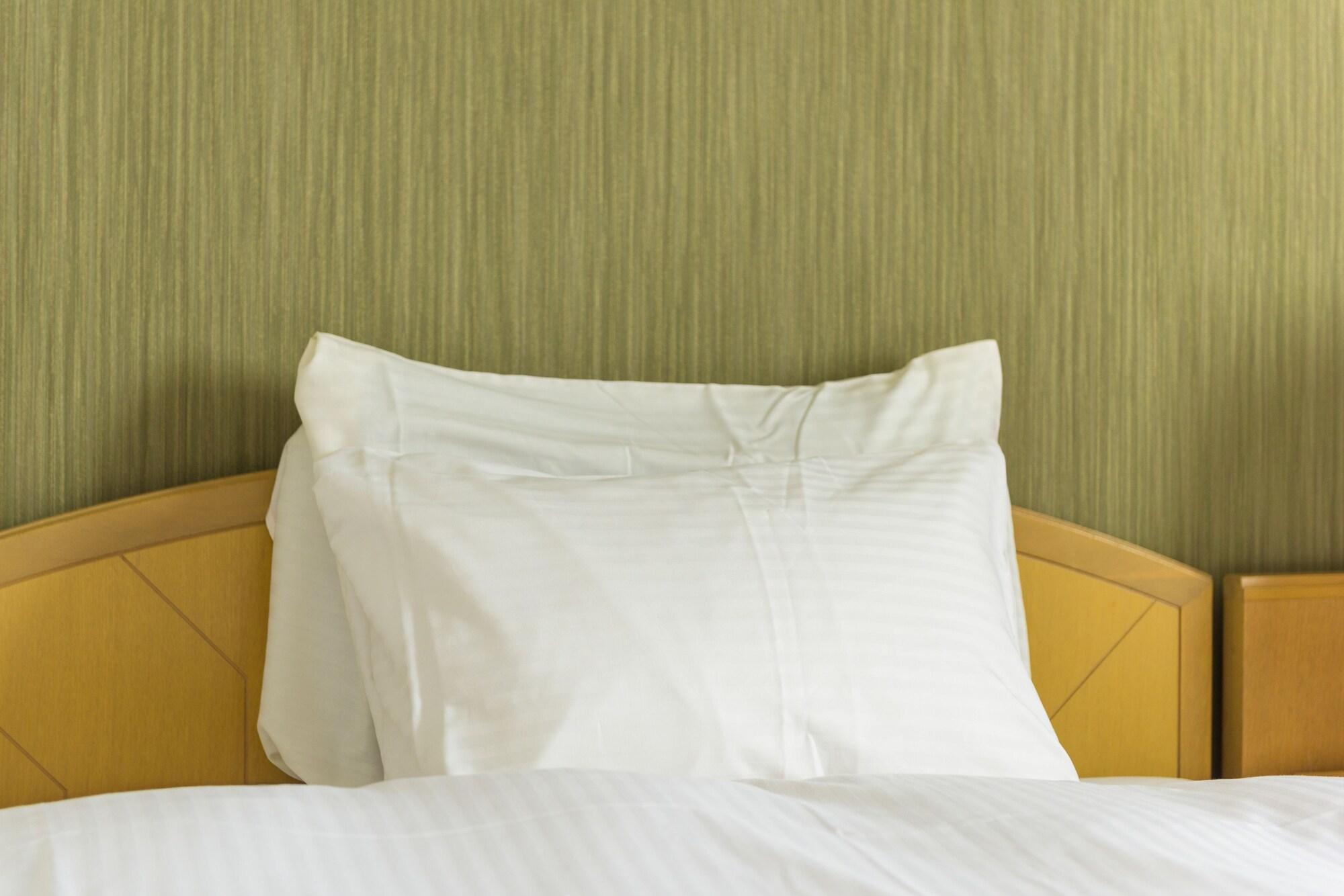 Surestay Plus Hotel By Best Western Shin-Osaka Buitenkant foto
