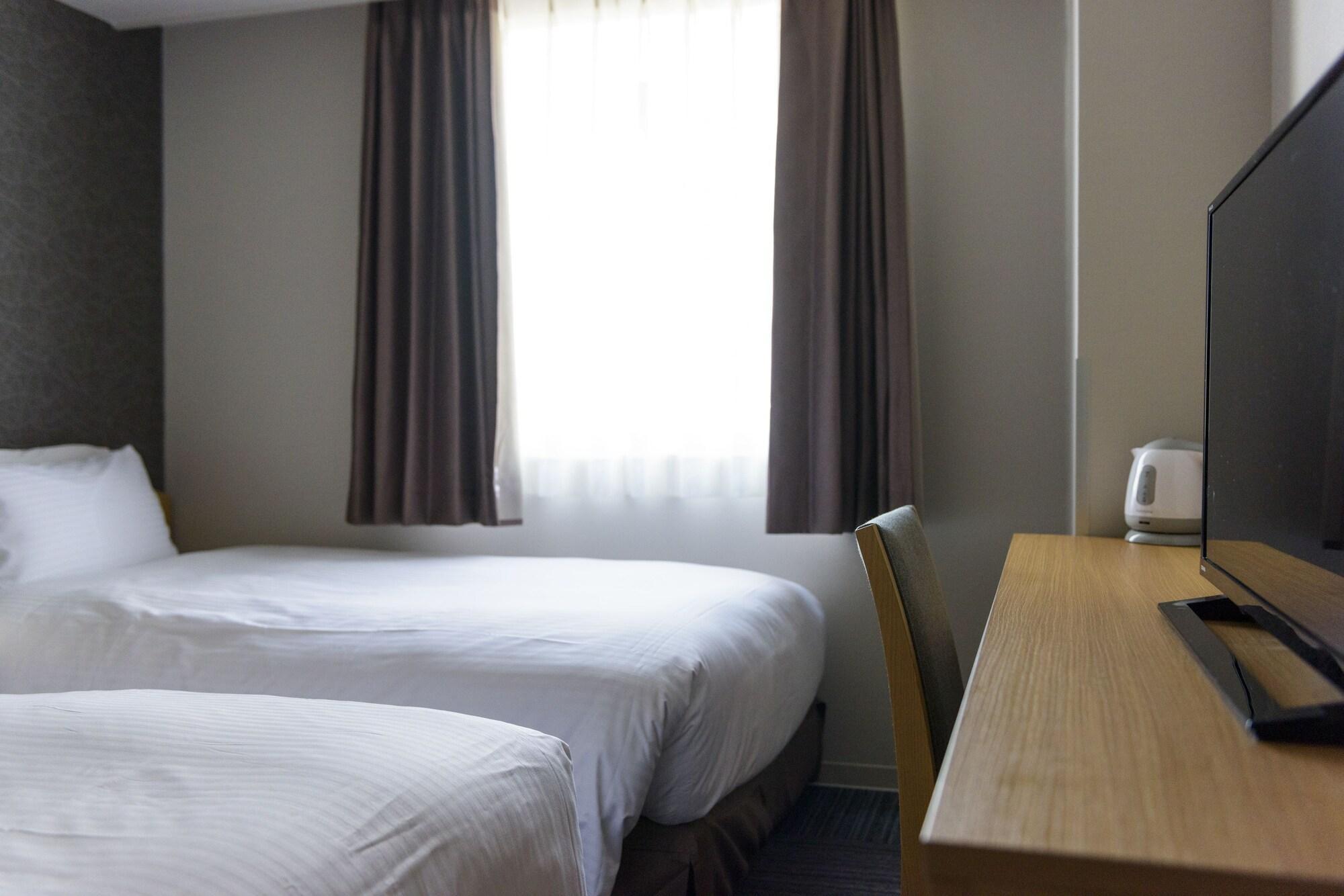 Surestay Plus Hotel By Best Western Shin-Osaka Buitenkant foto