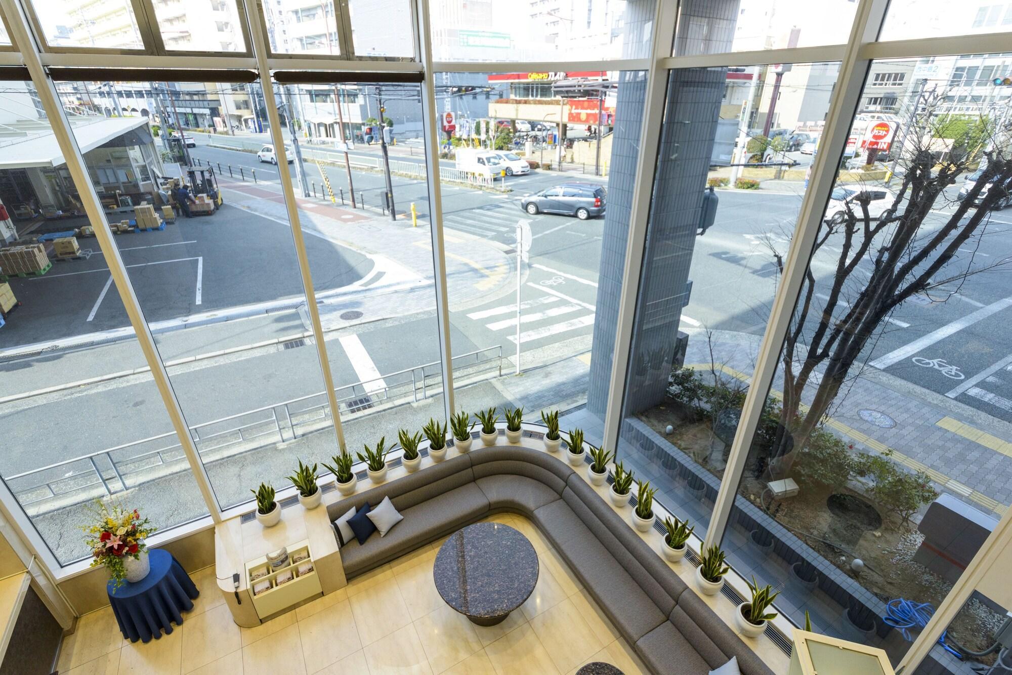 Surestay Plus Hotel By Best Western Shin-Osaka Buitenkant foto